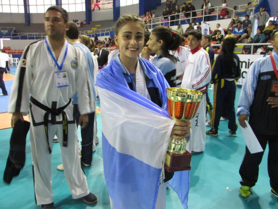 imagen Carolina Irazábal, una campeona en lo alto