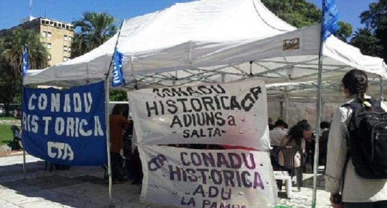 imagen Paritaria de docentes universitarios: "La propuesta está lejos del mínimo para poder destrabar el conflicto", aseguró Luis Tiscornia