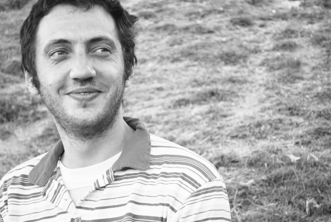 imagen Entrevista: Andrés Binetti y la dramaturgia de lo grotesco