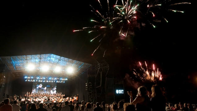 imagen Los artistas de la UNCUYO celebran la Gran Noche en el Parque con "Carmina Burana", de Carl Orff