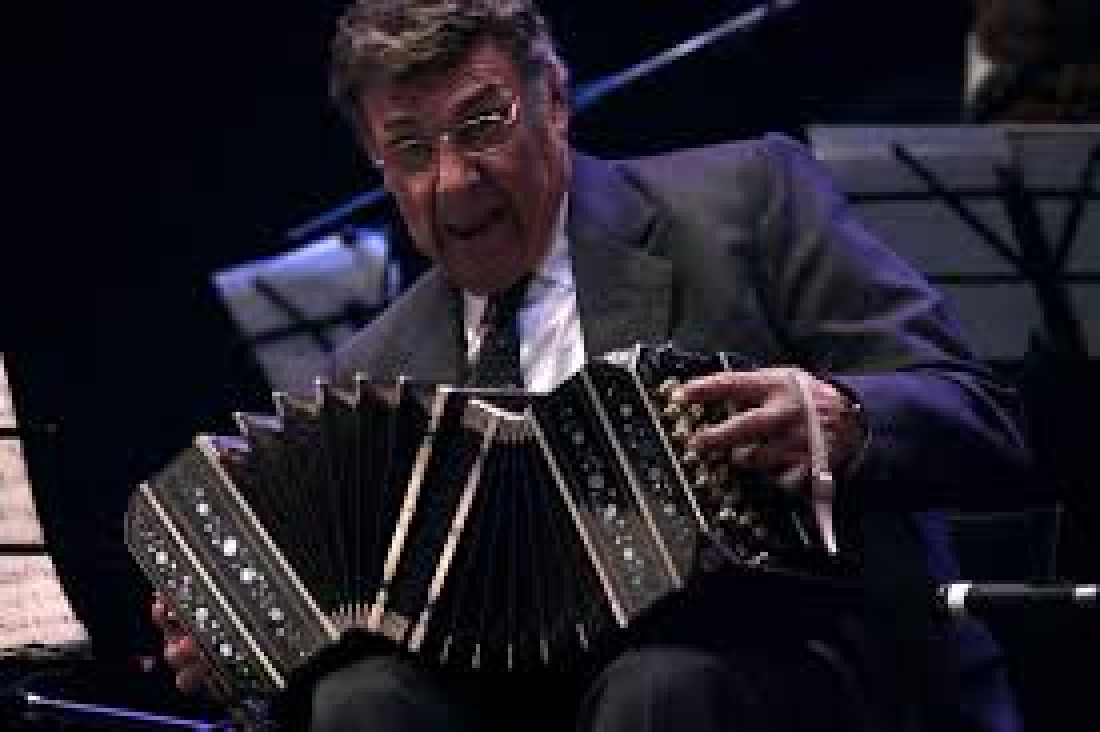 imagen Homenaje a Leopoldo Federico, bandoneón mayor de Buenos Aires (1927-2014)