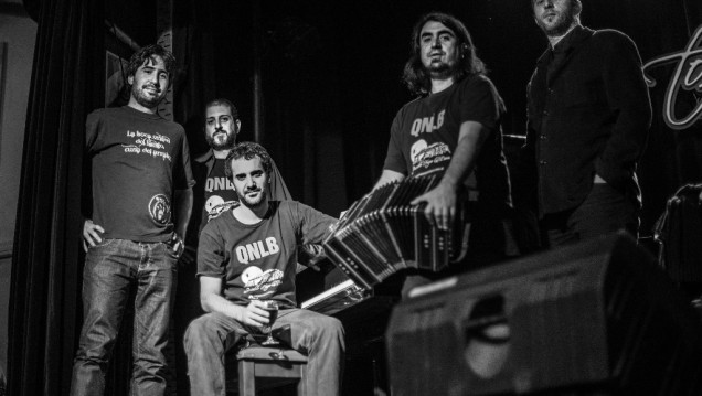 imagen Barrio y lucha libertaria, la propuesta tanguera del Quinteto Negro La Boca
