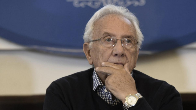 imagen "El decreto es nulo de nulidad insanable porque no es de necesidad y urgencia"