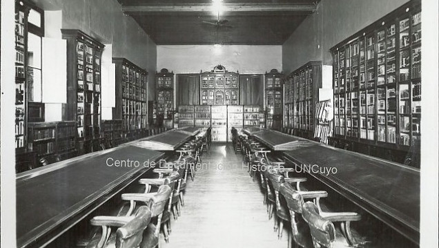 imagen La UNCuyo busca reconstruir su historia 