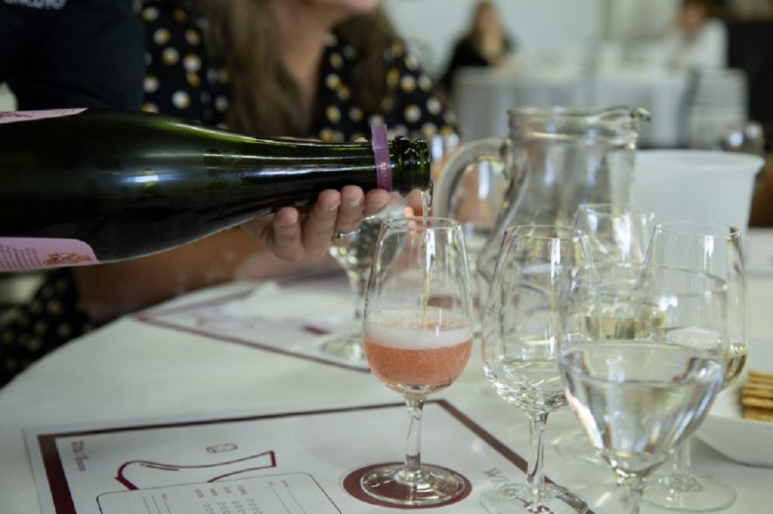 imagen Cómo se hace el champagne y por qué la UNCUYO tiene uno de los ejemplares más ricos 