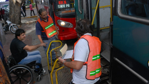 imagen La accesibilidad del transporte público aún en deuda