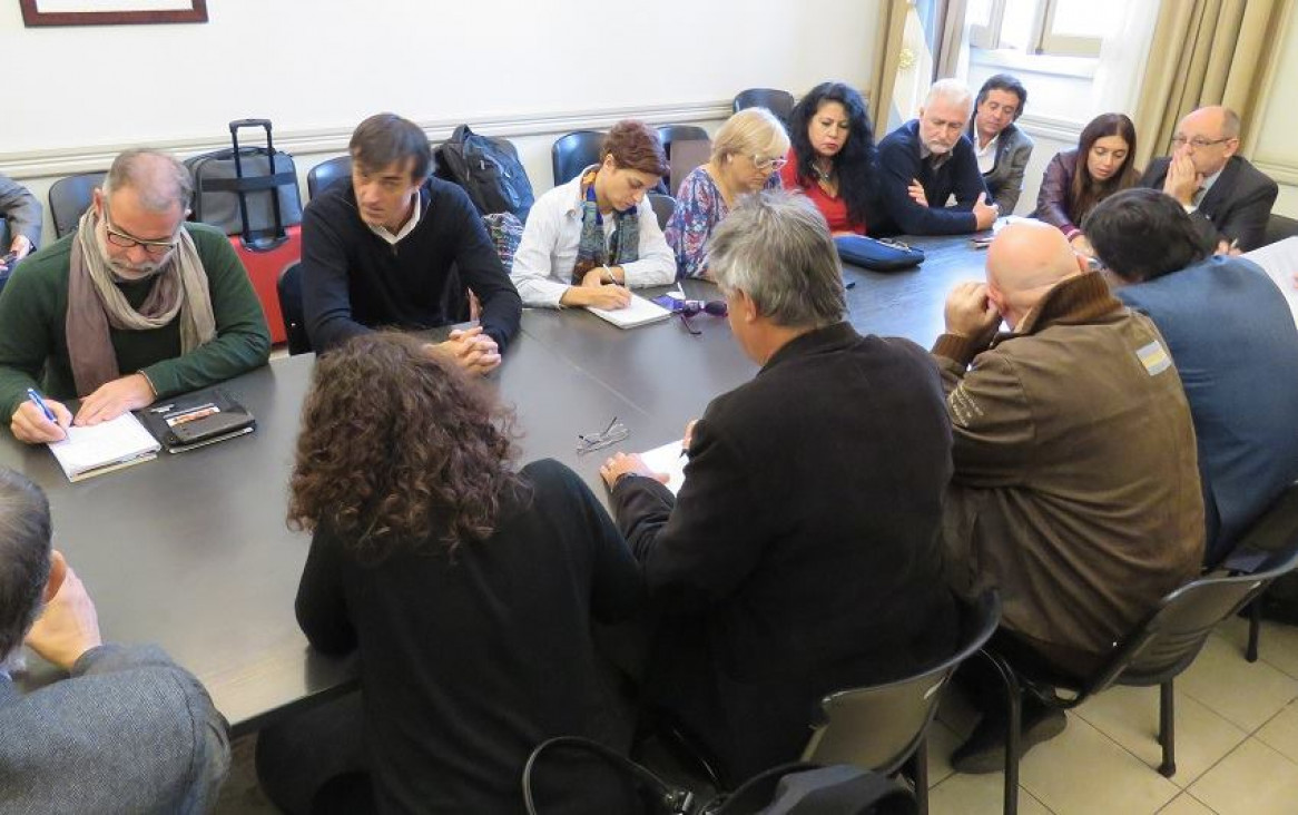 imagen CONADUH revisará la propuesta paritaria con las bases