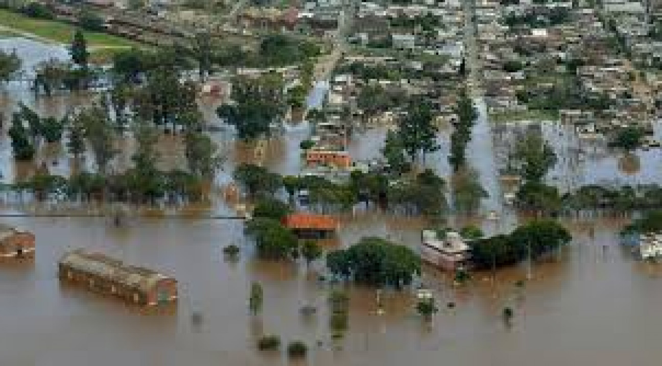 imagen Bajaron las aguas del Río Uruguay y varias ciudades entrerrianas siguen afectadas