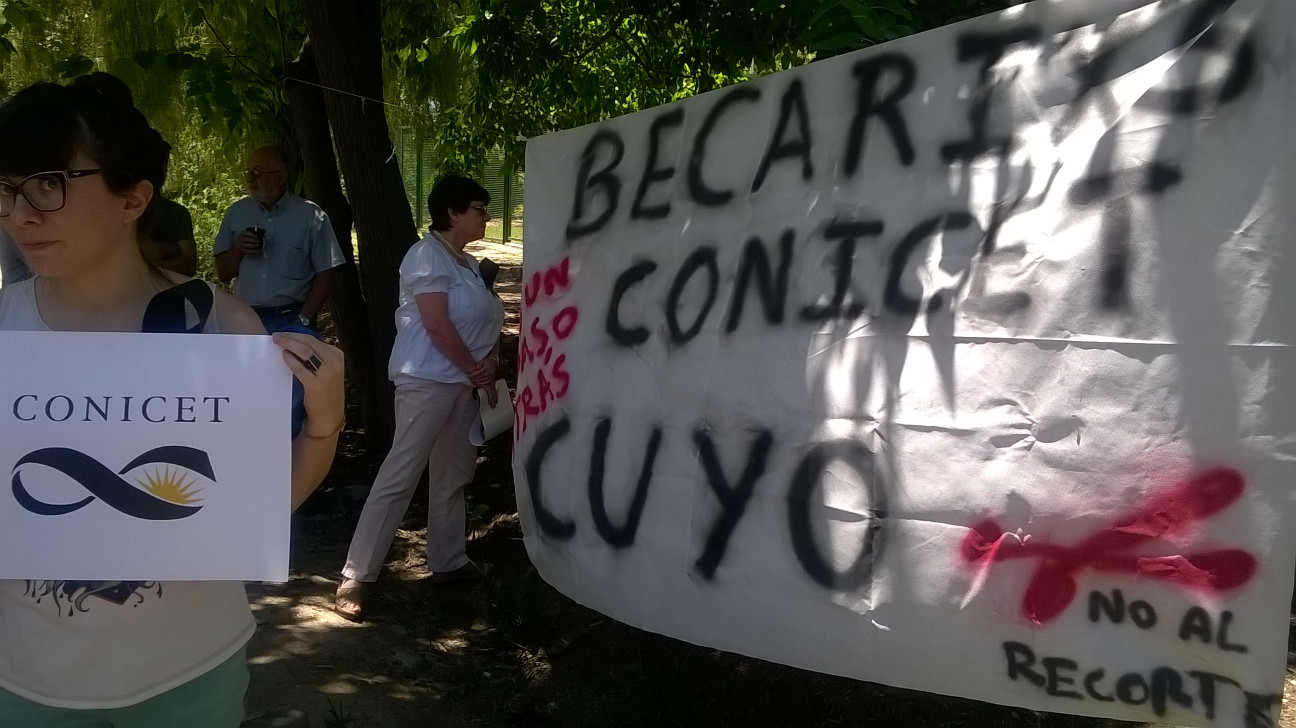 imagen Conicet Mendoza acordó viajar a Buenos Aires para participar del plenario nacional