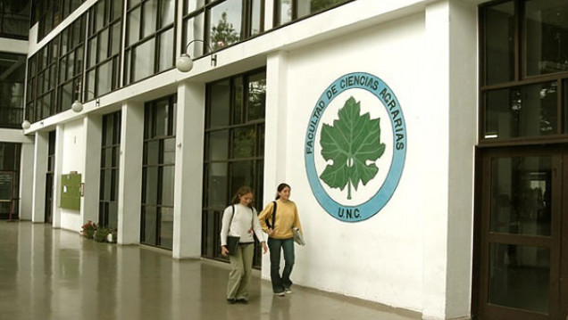 imagen Candidaturas al decanato de Ciencias Agrarias: Concepción Arjona y Carlos Passera
