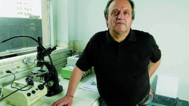 imagen Semblanza del científico Andrés Carrasco por el periodista Darío Aranda