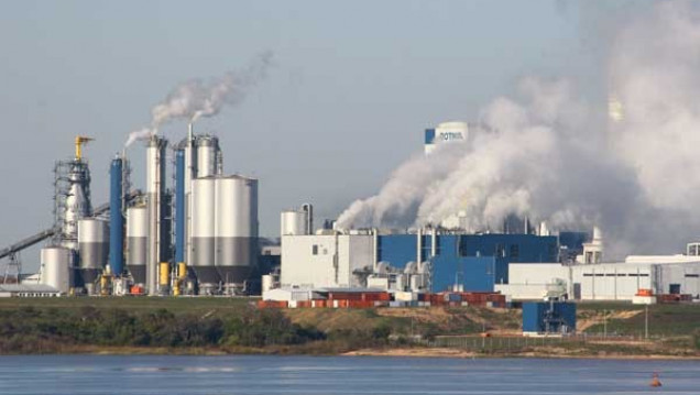 imagen Asambleístas de Gualeguaychú en alerta por el aumento de producción de Botnia