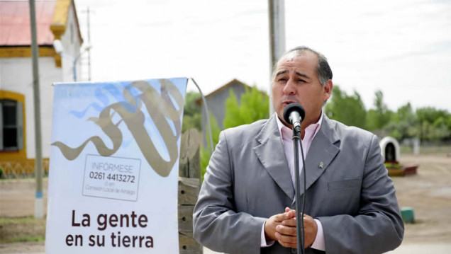 imagen La Dirección de Desarrollo Territorial adjudica tierras fiscales a puesteros colonos y comunidades originarias