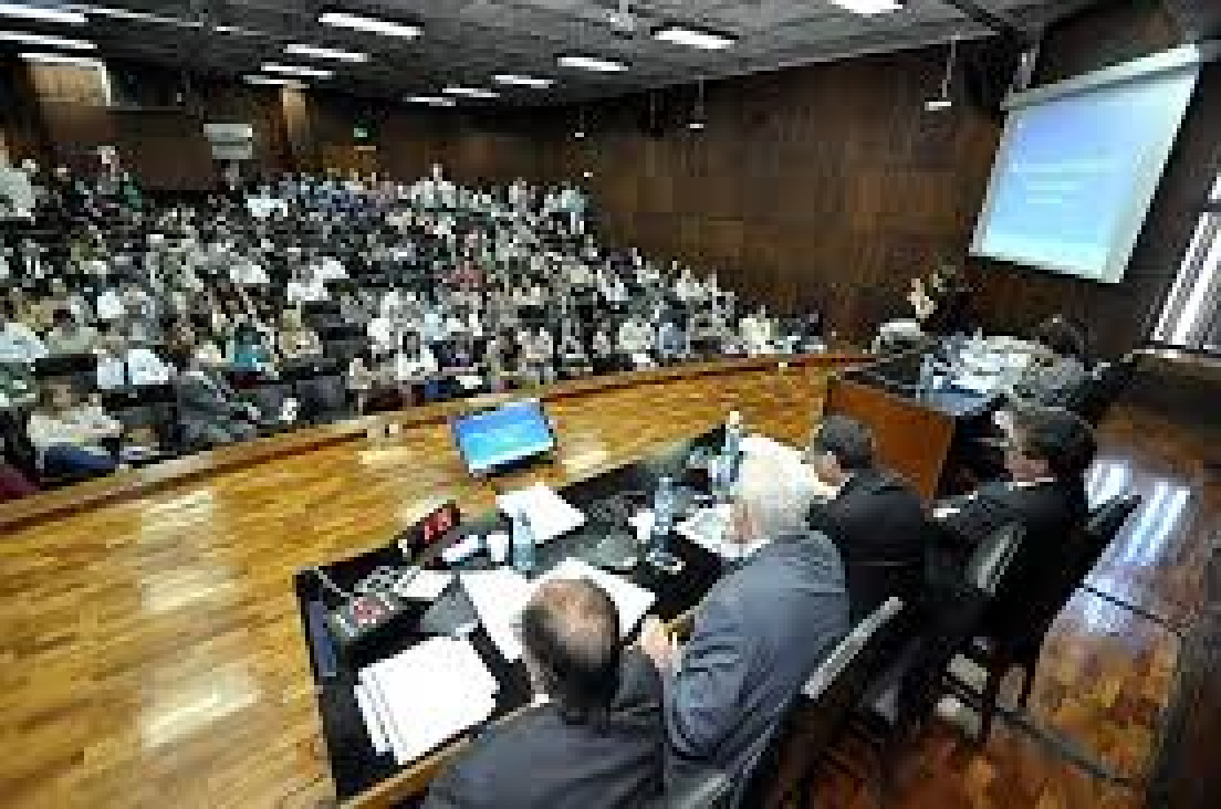 imagen Decisión 2014: la UNCUYO elige autoridades de manera directa