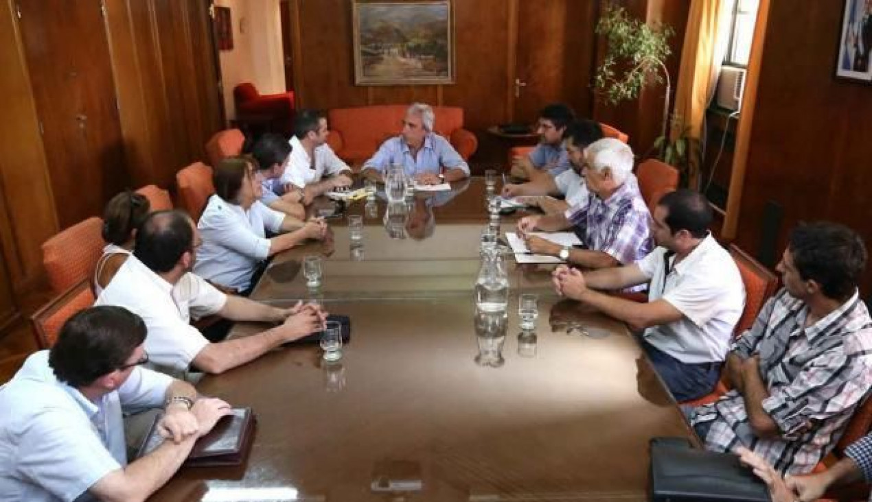 imagen Paritarias provinciales: "Vamos a construir una agenda para cada uno de los sectores", afirmó Gustavo Correa