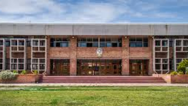 imagen Candidaturas al decanato de la Facultad de Derecho: Ismael Farrando y Roberto Domínguez