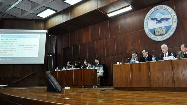 imagen Se oficializó la vigencia del nuevo Estatuto Universitario 