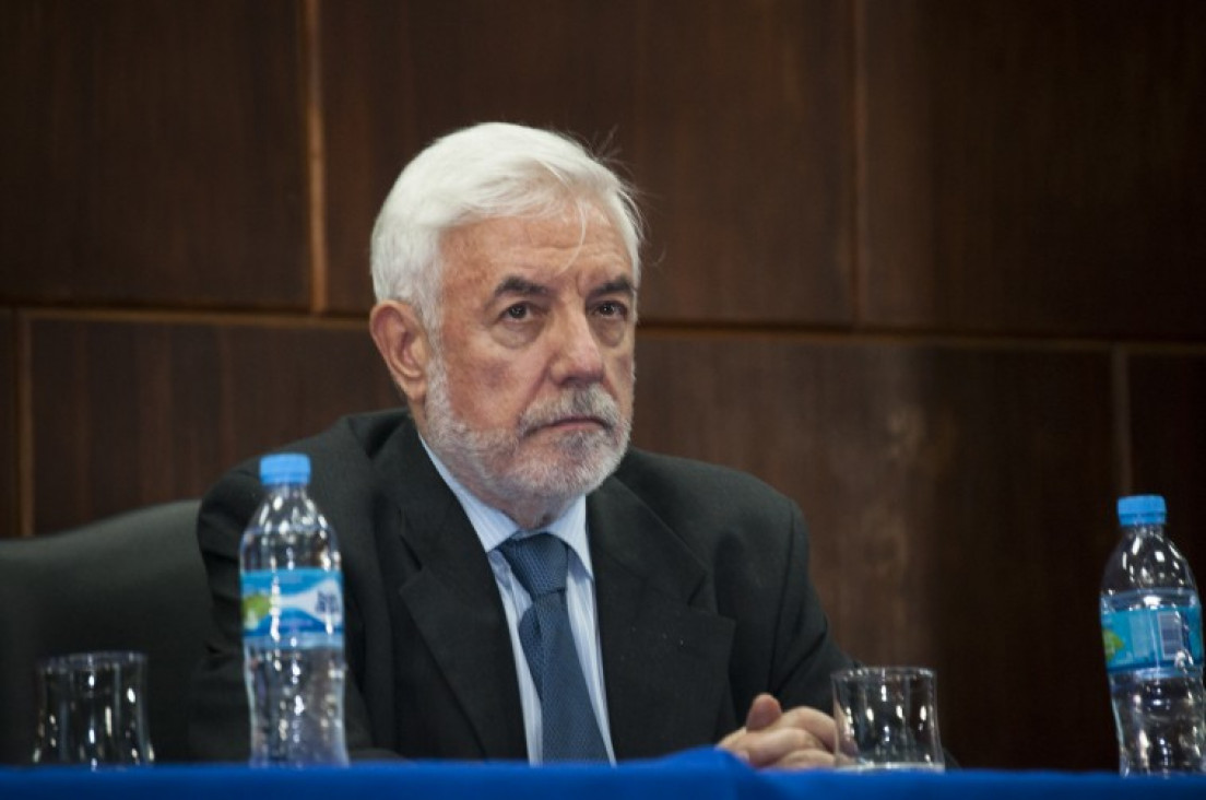 imagen Debate sobre seguridad en el ciclo #15U: "El primer delito es la violencia de género", opinó Franz Vanderschueren