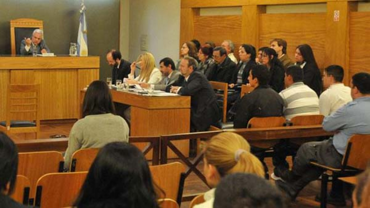 imagen "El juicio por jurados es el que ordena la Constitución argentina", afirmó Andrés Harfuch