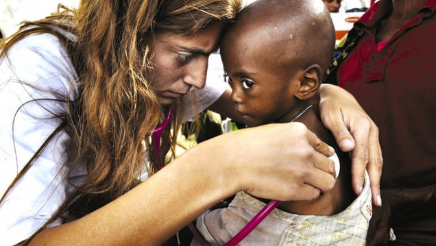 imagen "Ser Humanitario" la labor de Médicos Sin Fronteras en una muestra fotográfica