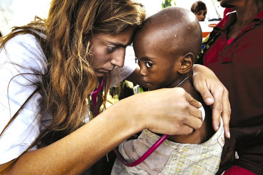 imagen "Ser Humanitario" la labor de Médicos Sin Fronteras en una muestra fotográfica