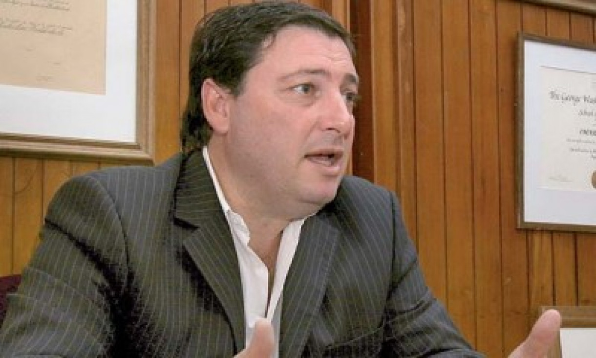 imagen "No queremos que haya negocios posteriores con transferencias de terrenos", dijo Parisi 