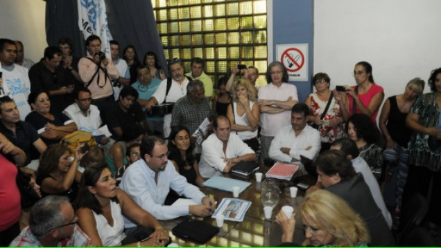 imagen "Lamentamos que rechacen una propuesta que debe ser analizada por las escuelas", sostuvo Andrés Cazabán