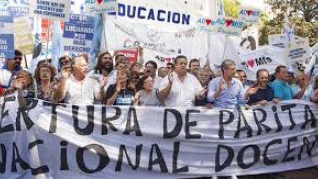 imagen Primer convenio colectivo de trabajo para docentes privados