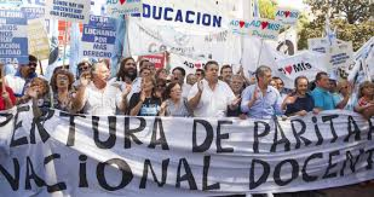imagen Primer convenio colectivo de trabajo para docentes privados