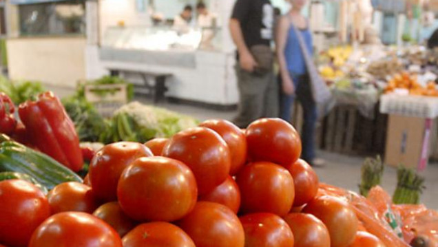 imagen Importación de tomate: "Los sectores de mercados y producción no han sido consultados para tomar esta medida", manifestaron desde la UFHA