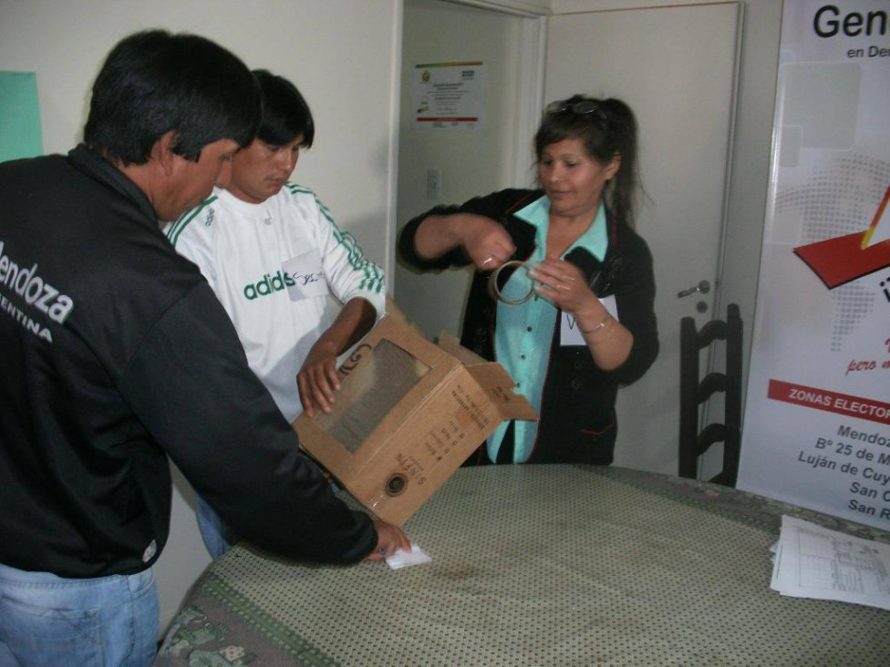 imagen Elecciones presidenciales en Bolivia: el voto de residentes en el extranjero