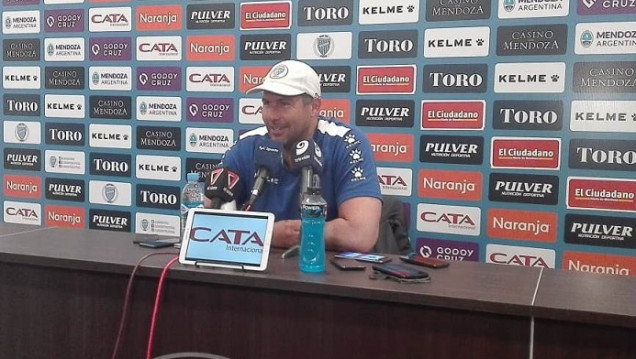 imagen Diego Dabove: "La idea es poder regalarle al hincha un buen semestre"