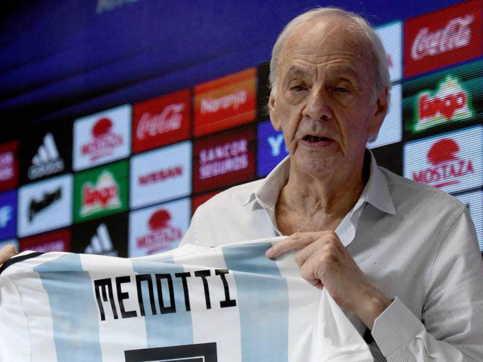 imagen Menotti x Menotti