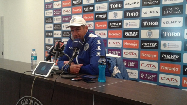 imagen Diego Dabove: "Tengo el plantel que quiero tener"