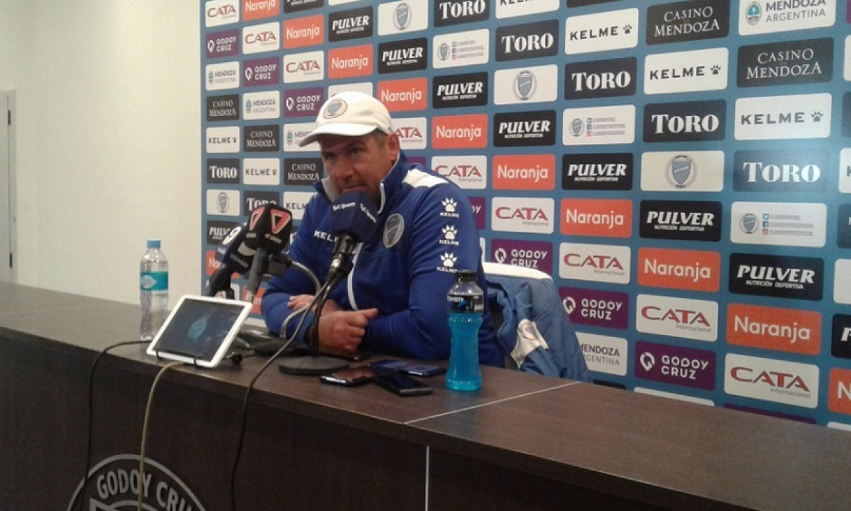 imagen Diego Dabove: "Tengo el plantel que quiero tener"