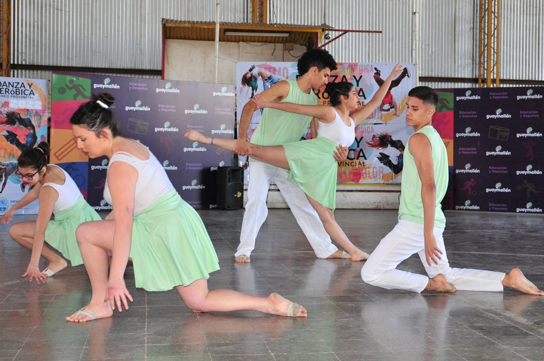 imagen Agustina Cáceres dictará talleres de danza en Mendoza