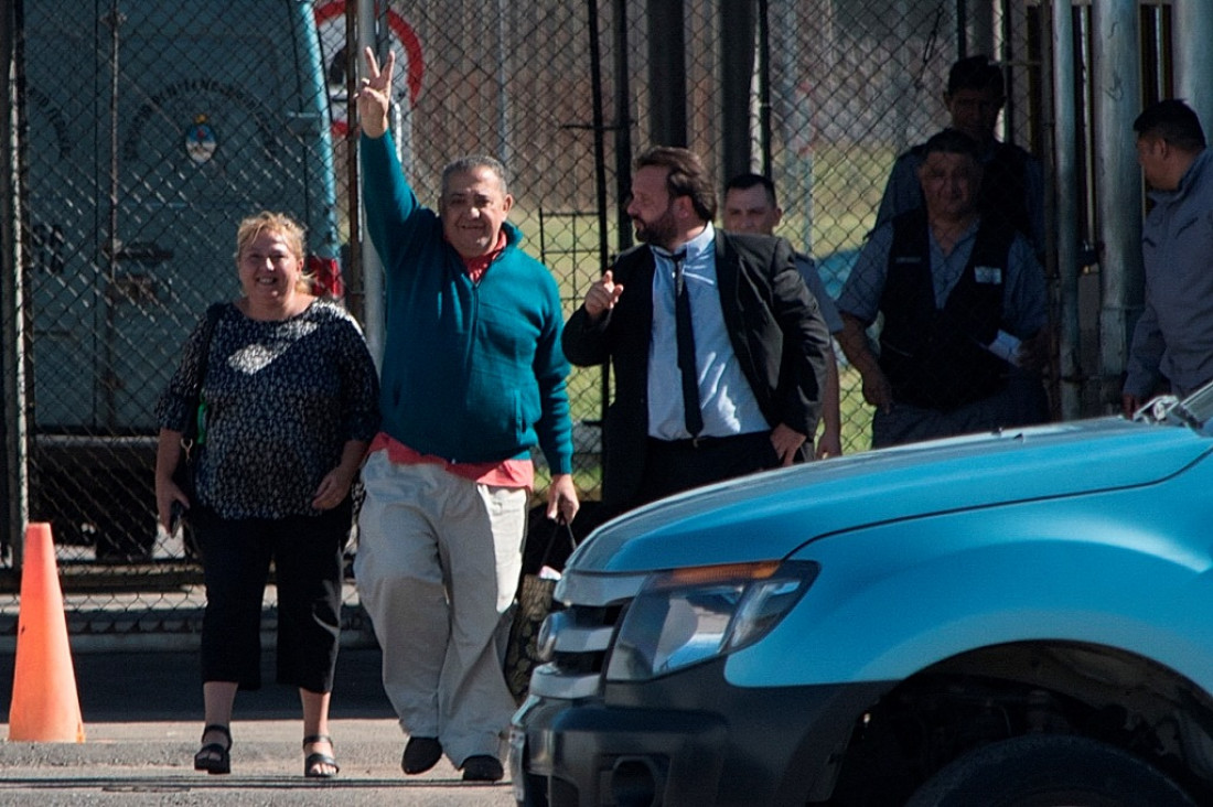 imagen La defensa de D"Elía tildó al juicio de inconstitucional y le pegó a Macri