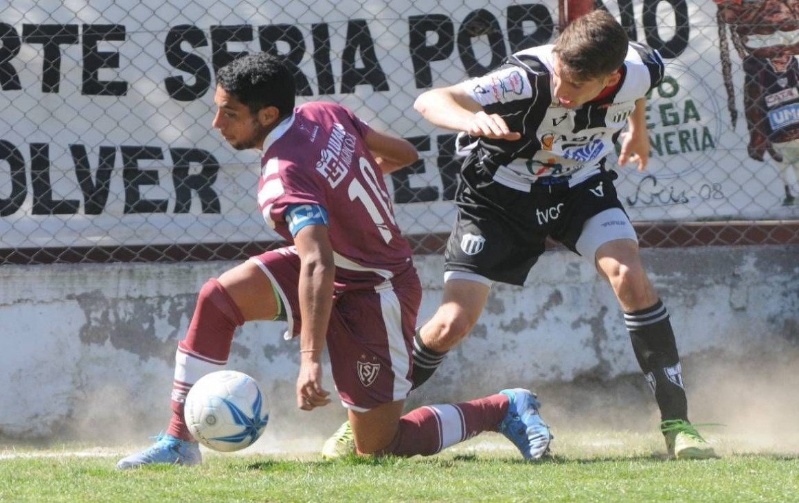 imagen Dellarole: "Arrancamos bien y terminamos muy bien"