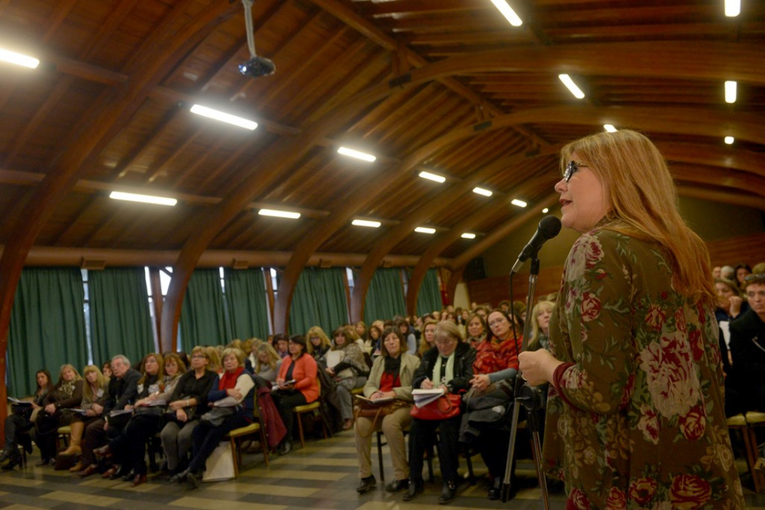 imagen La DGE reevaluará a docentes en cambio de funciones para que perciban el ítem aula