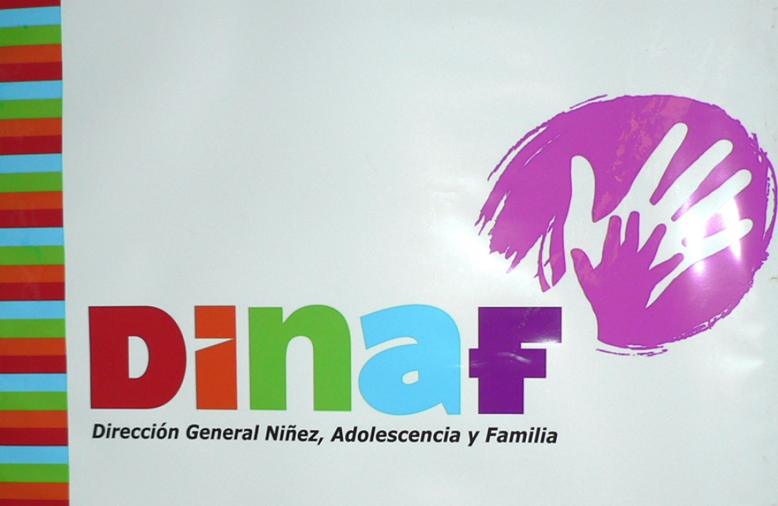 imagen Familias que se anotan para cuidar a niños de la Casa Cuna