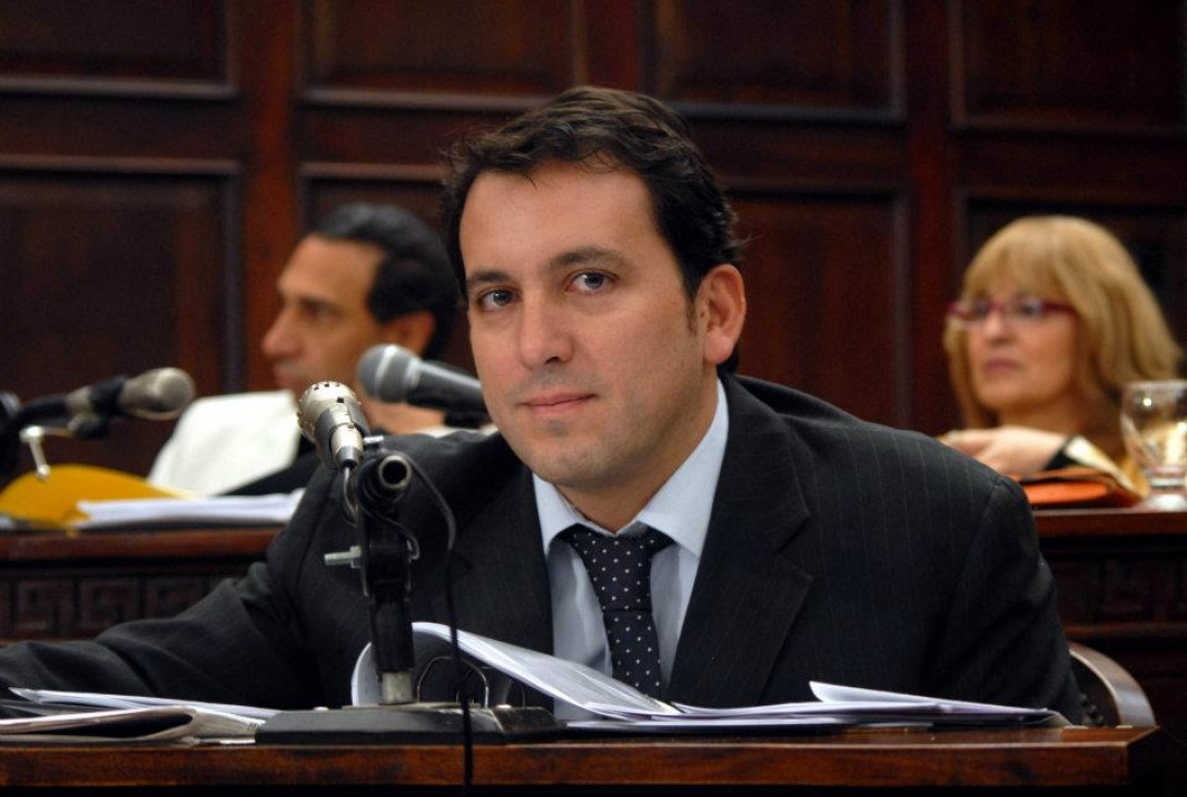 imagen Café Universidad . Financiamiento para egresados universitarios - Dip. Tadeo García Salazar