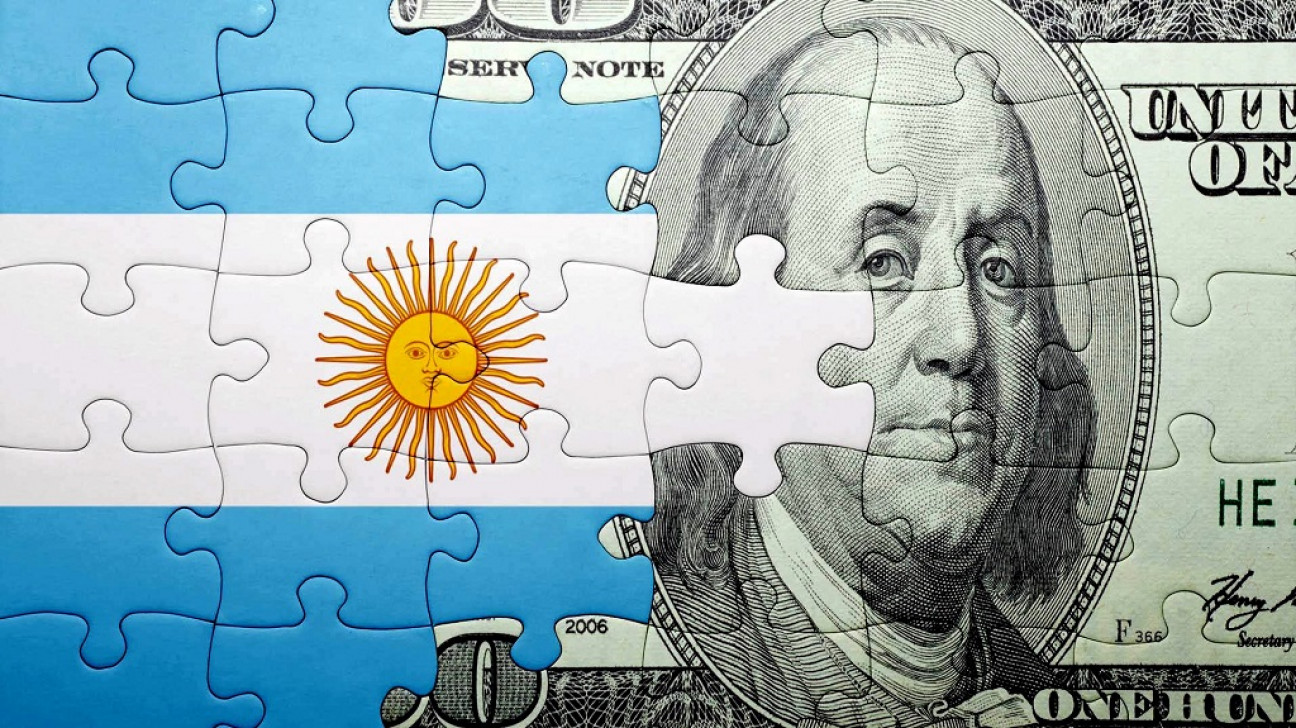 imagen ¿Dolarizar la economía?: "Hay varios inconvenientes en la propuesta que Milei no ve"