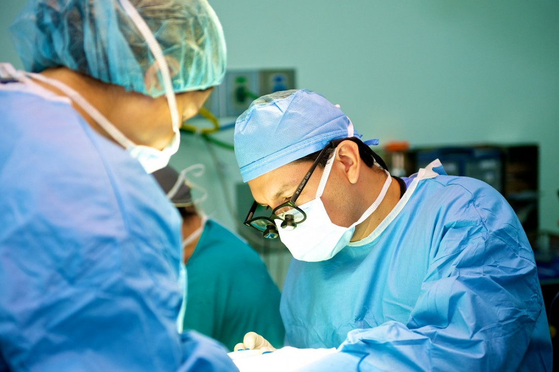 imagen  INVESTIGACIÓN INTERNACIONAL SOBRE PACIENTES SOMETIDOS A OPERACIONES ABDOMINALES