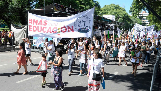 imagen El SUTE también pide que se actualice el incentivo docente
