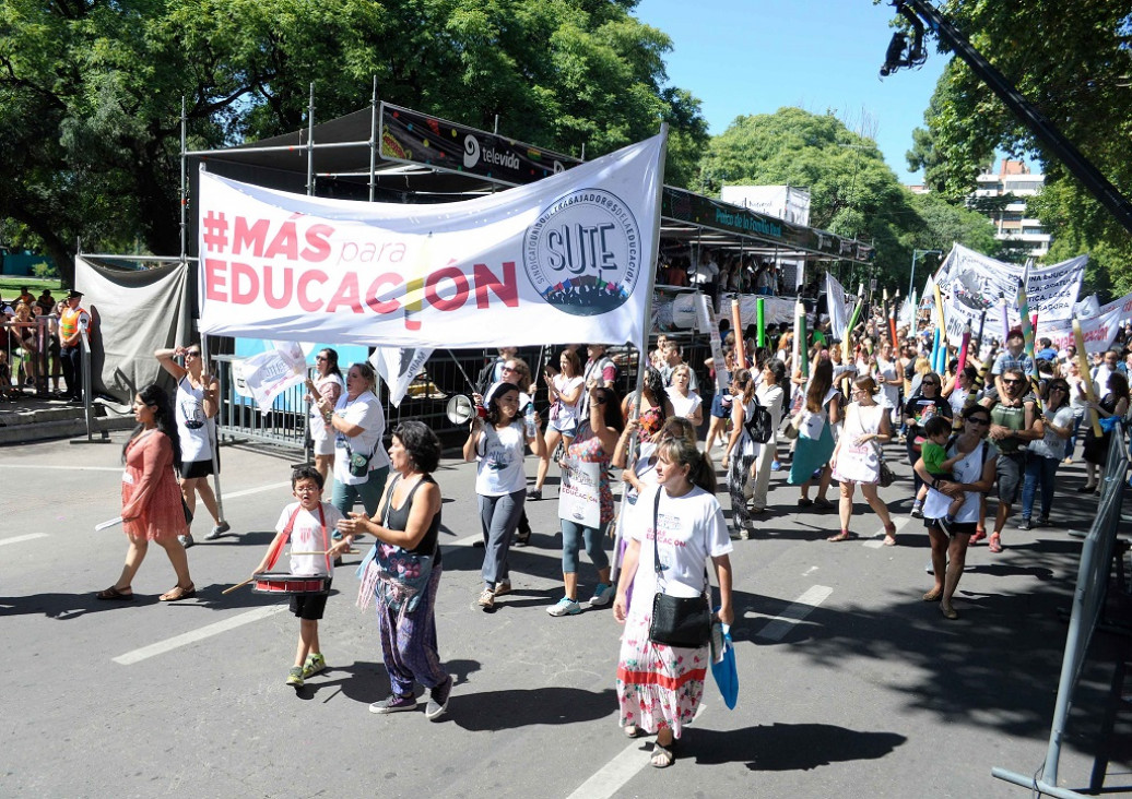 imagen El SUTE también pide que se actualice el incentivo docente