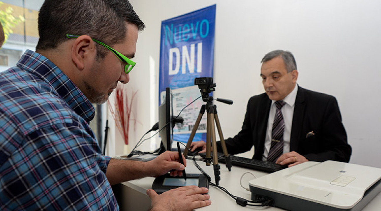 imagen Desde hoy sólo se podrá viajar al exterior usando el DNI digital