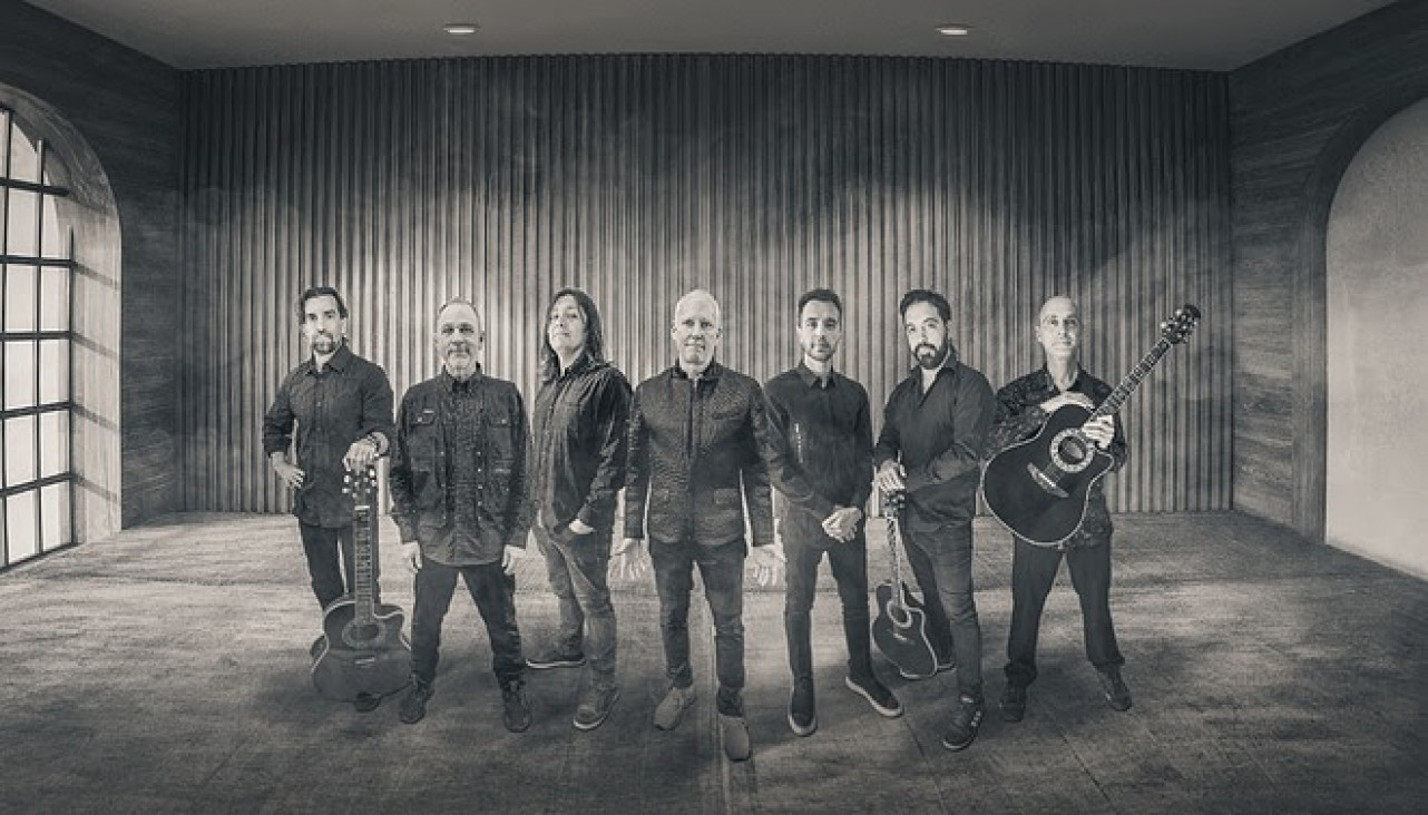 imagen Se estrena en Mendoza "Wine of Silence" por The League of Crafty Guitarists y la Filarmónica
