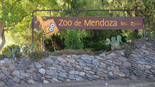 imagen Presentaron miles de firmas a favor del proyecto Ecoparque Mendoza