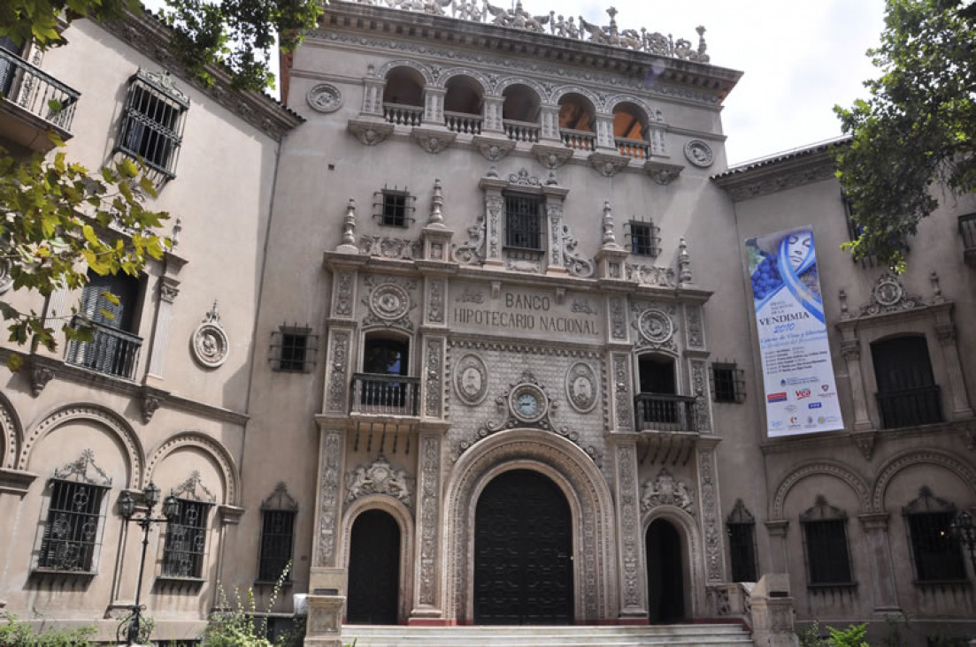 imagen Artistas de Vendimia rechazan el aumento salarial ofrecido por la Secretaría de Cultura 