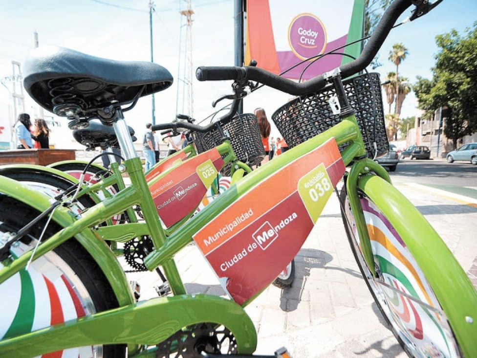 imagen "En la Bici" promueve un transporte sano y ecológico 